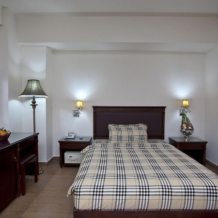 סילט La Rose Hotel מראה חיצוני תמונה