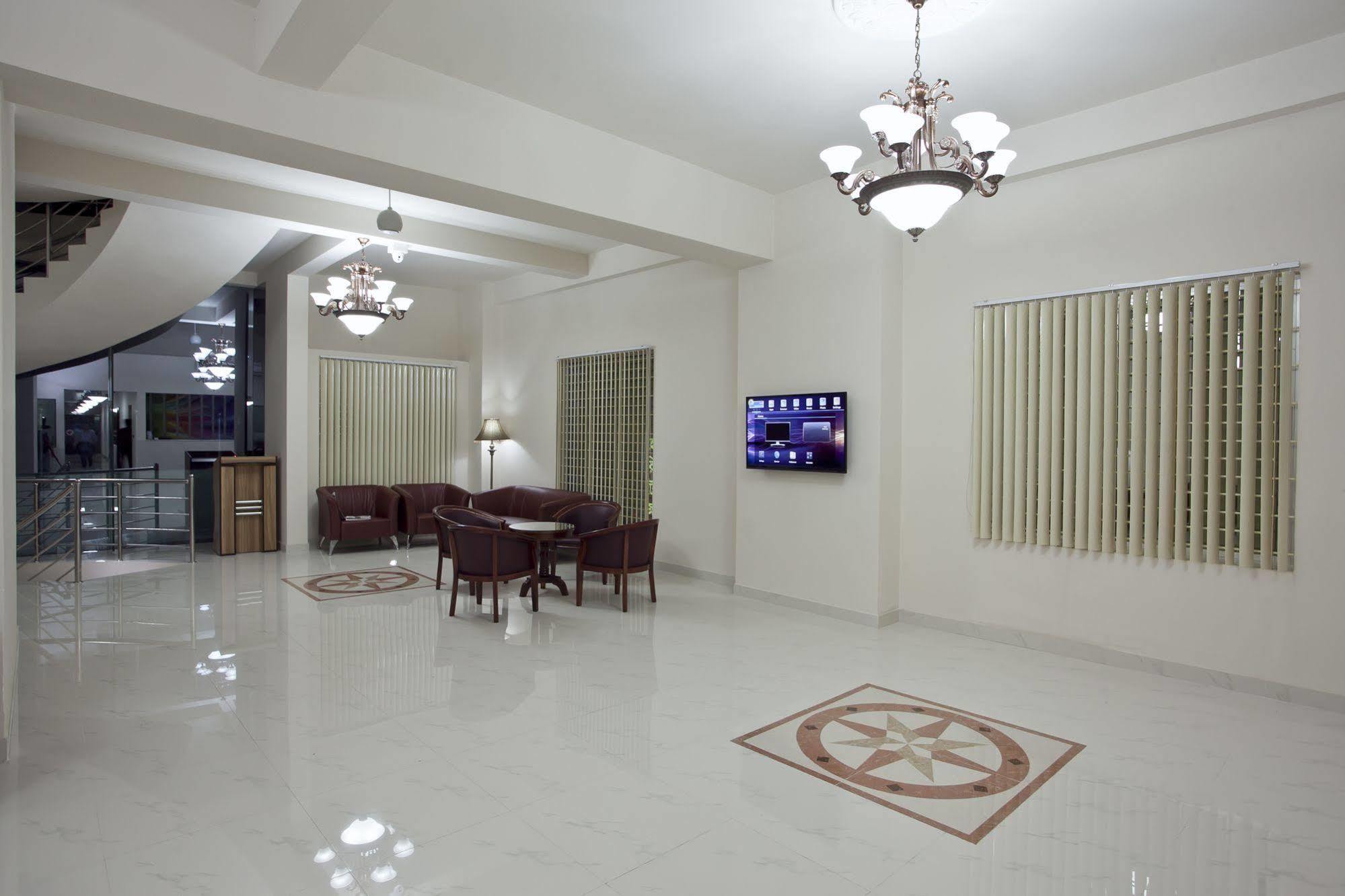 סילט La Rose Hotel מראה חיצוני תמונה