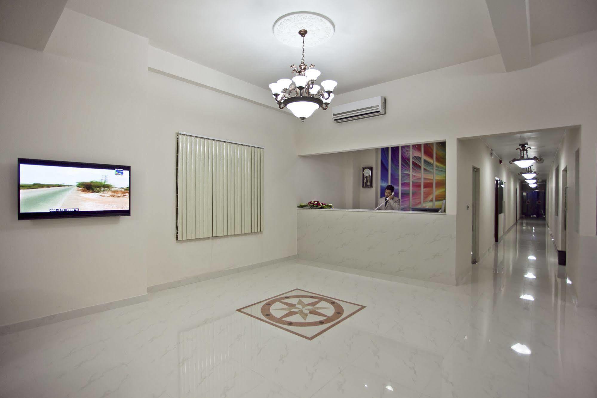 סילט La Rose Hotel מראה חיצוני תמונה